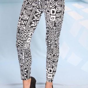 Kids Plus Size Aztec Leggings